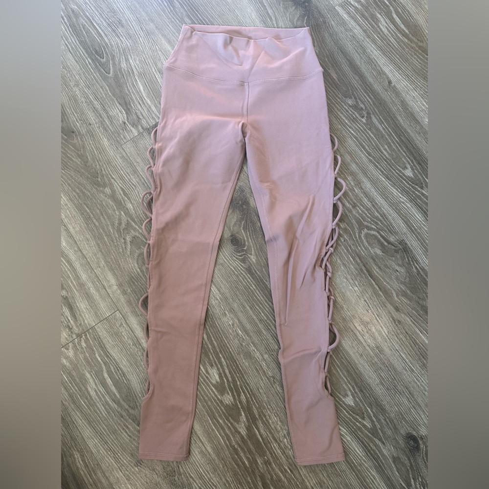 Alo leggings